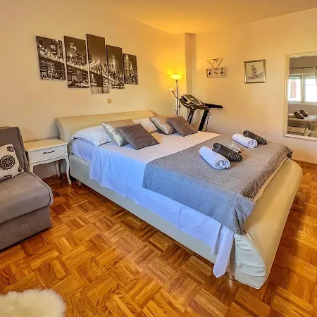 Apartamento Zara Biograd Na Moru