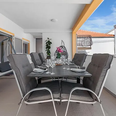 Zara Appartement *