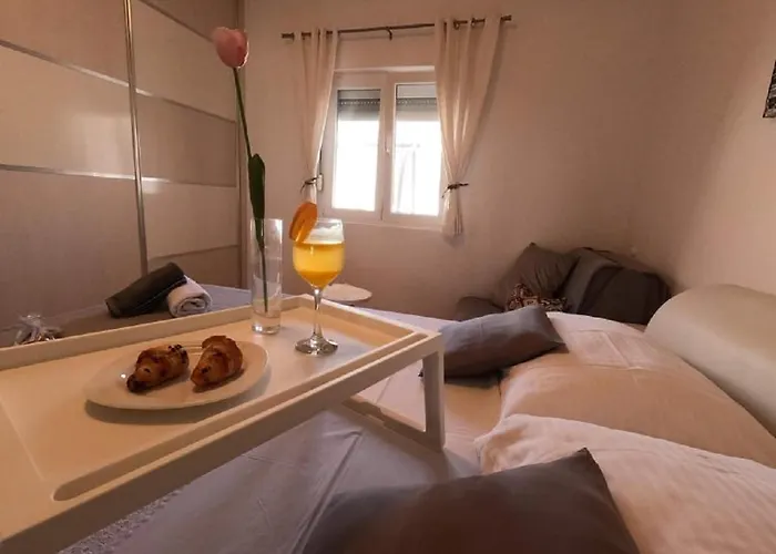 Zara * Biograd Na Moru